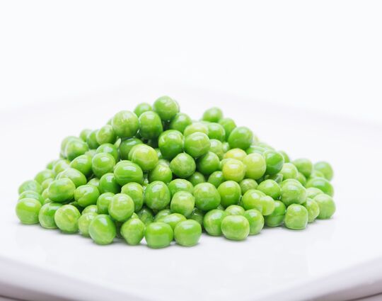 Green Peas Macro 1